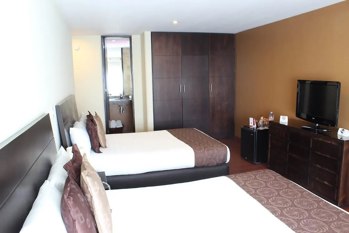 Hotel Santa Barbara Real Bogota